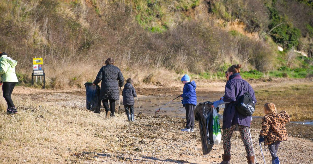 How to organise a beach clean | Kent Wildlife Trust